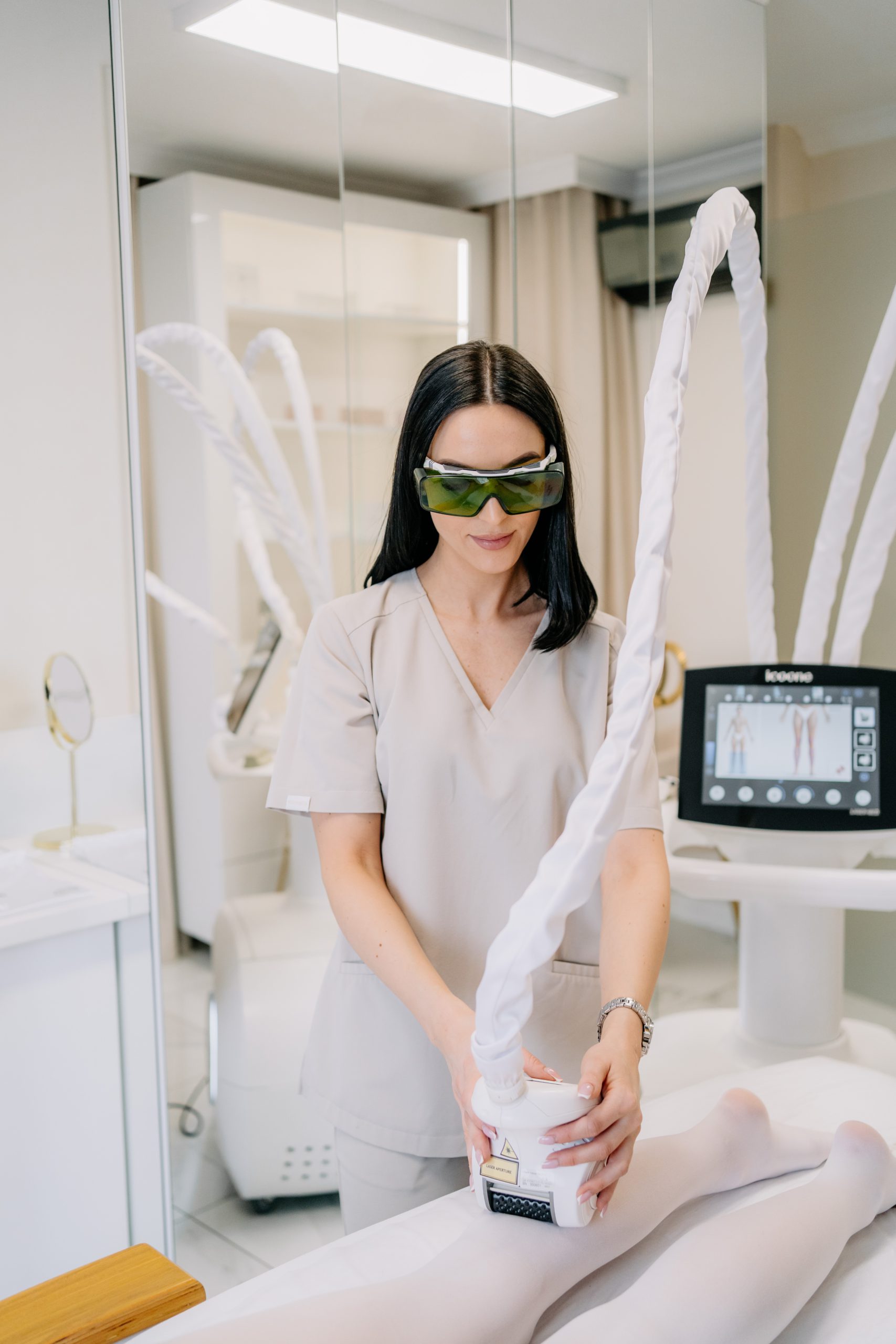 Zabieg ICOONE laser med 2